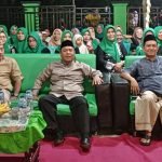Ketua DPRD Kabupaten Gorontalo, Syam T Ase (Tengah) menghadiri acara Festival Budaya Islam yang turut dihadiri oleh Ketua Koni Kabupaten Gorontalo dr. Irawan Huntoyungo Sp.OT. (Foto: Istimewa)