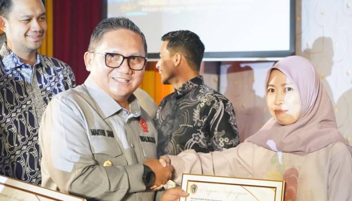 Taat Bayar Pajak, 24 Pelaku Usaha dapat Penghargaan dari Pemkot Gorontalo