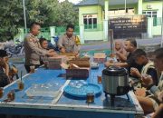 Polsek Botupingge Buka Puasa Bareng Anak Yatim dan Serahkan Bantuan Bahan Pokok