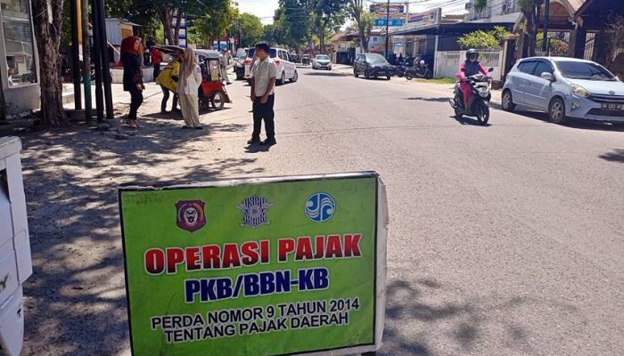 Razia Pajak Kendaraan di Jalan Sudirman Jaring Puluhan Pengendara